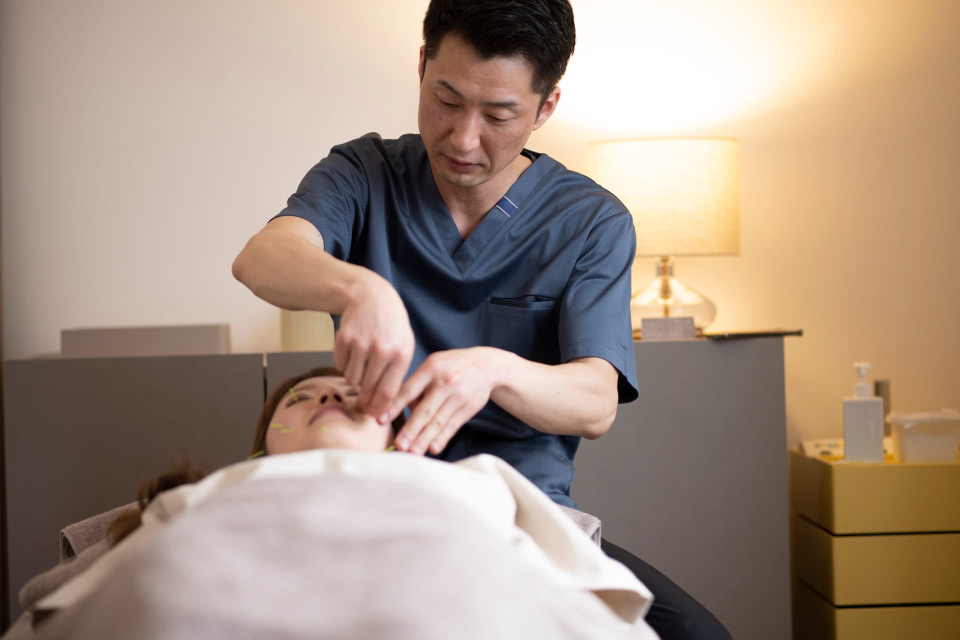 鍼灸施術